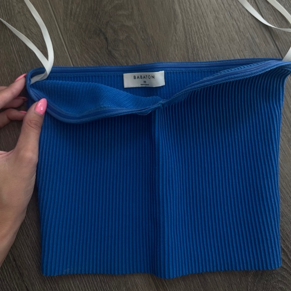 ARITZIA TOP - Picture 2 of 2